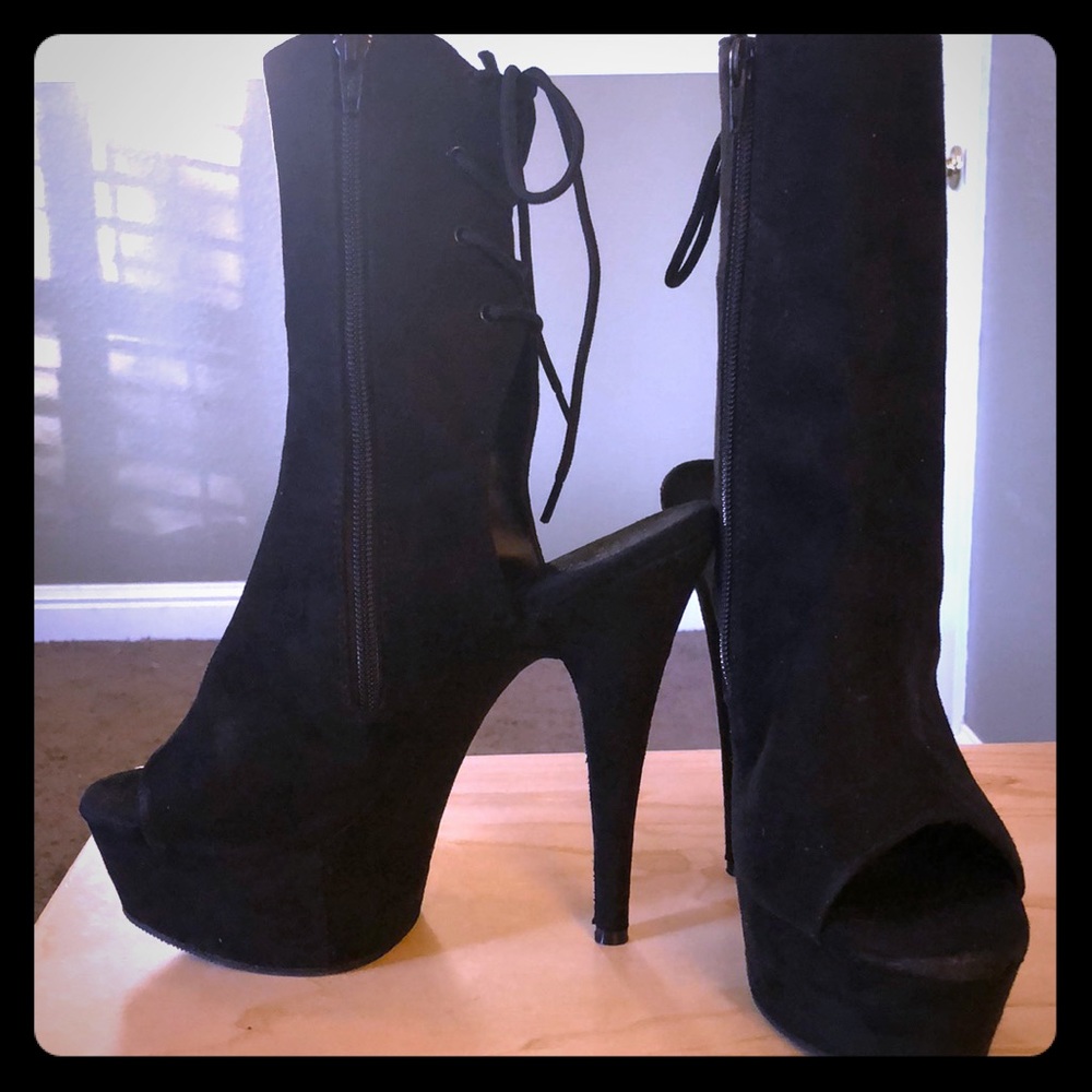 Black heels